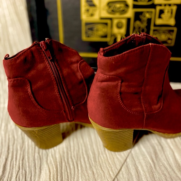 Red Booties! - Picture 2 of 3